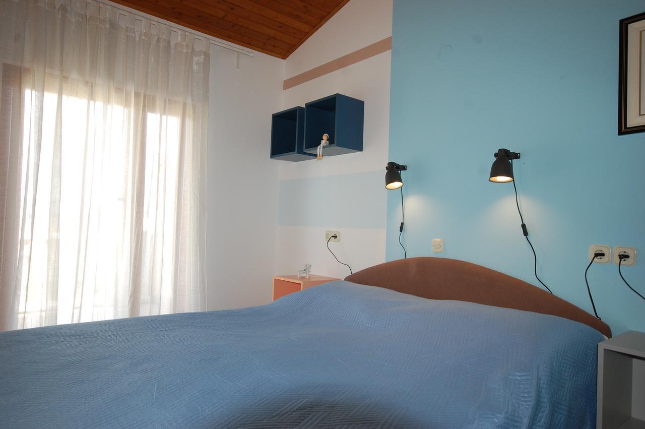 Apartment Bedenikovic By El-Pi Tours Malinska Eksteriør billede
